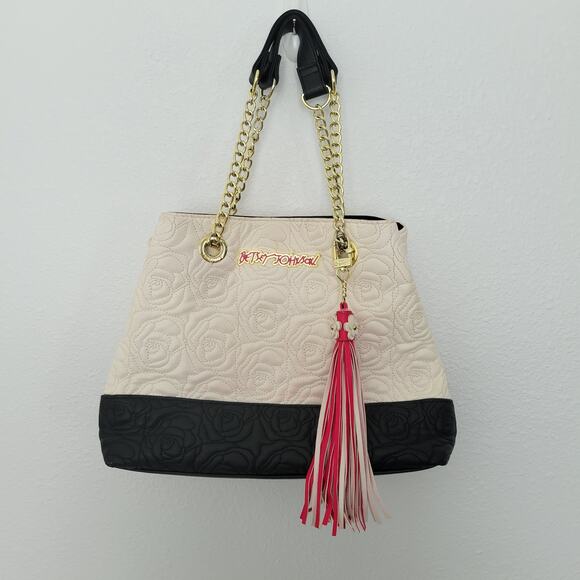 Betsey Johnson Black & White Quilted Rose Satchel Gold Chains Fuchsia Tassel